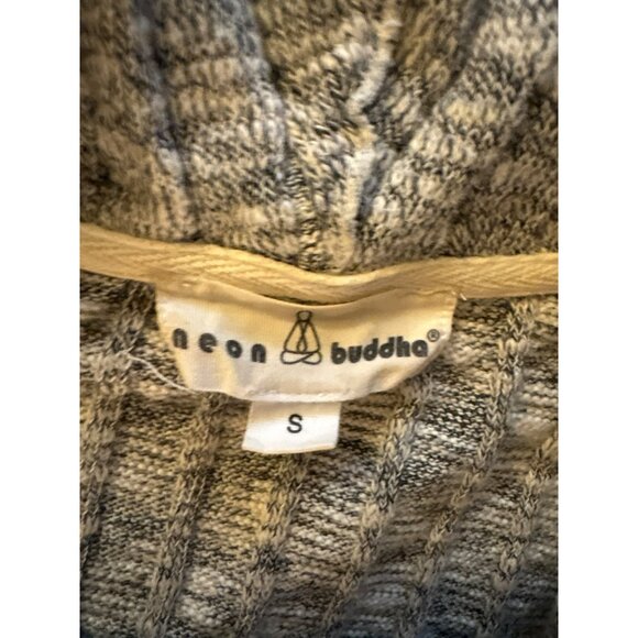 Neon Buddha Gray Ribbed Knit Button Detail 3/4 Sleeve Sweater Top Size S - Picture 3 of 7